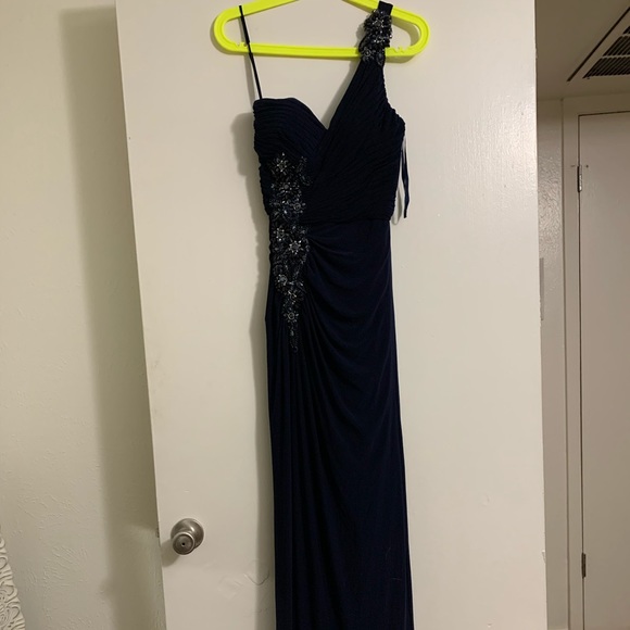 COPY - David’s Bridal Formal Gown - Picture 2 of 6